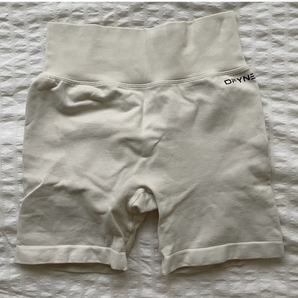 DFYNE Dynamic Shorts - Picture 11 of 12